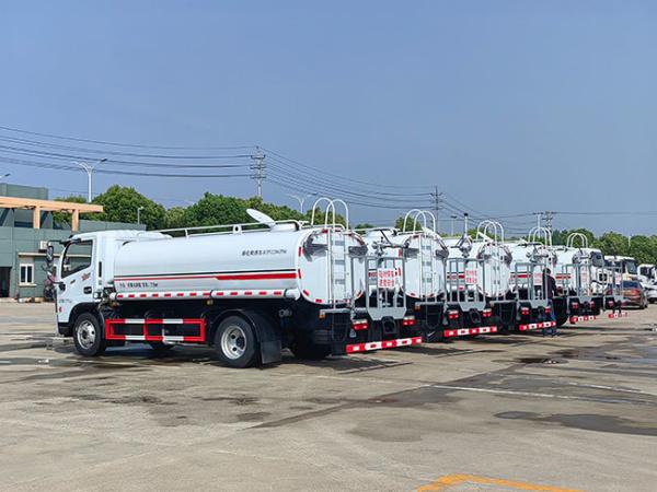 Dongfeng 4000 Liters Water Tanker Fire Truck Water Carrier Truck Sale