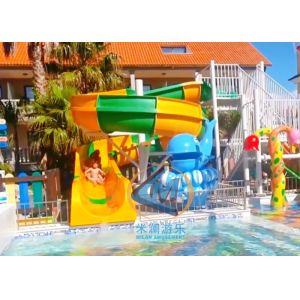 Low Platform Curved Water Slide 1 Rider/Time Smooth Surface For Hotel Backyard