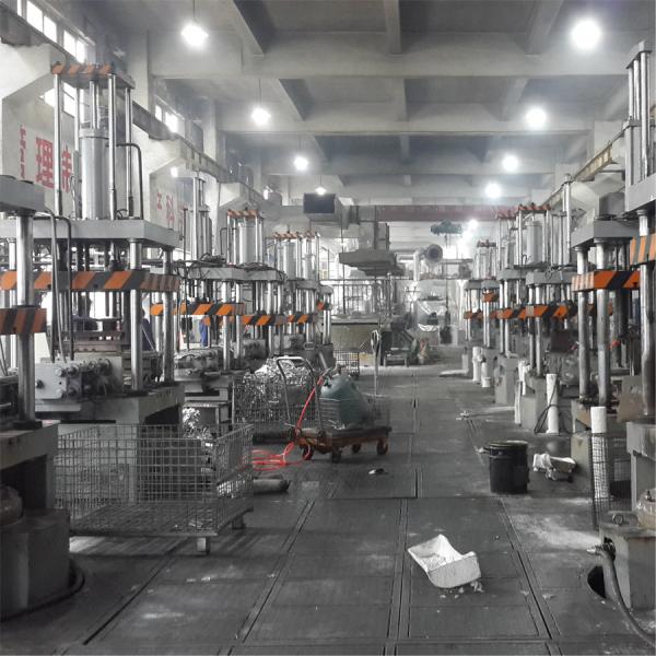 Aluminum Low Pressure Die Casting Machine High Pressure Accuracy OEM / ODM