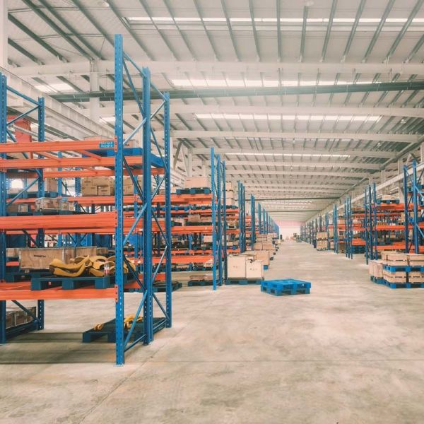 Industrial Warehouse Storage Pallet Racking with Customizable Options