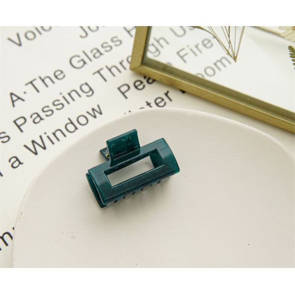 Jelly color acrylic girls trumpet clip accessories temperament fringe clip shark clip hair clip female hair clip