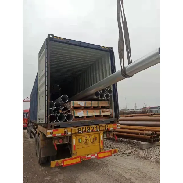 Натуральная черная поверхность оцинкованная труба из углеродистой стали сварная Q215