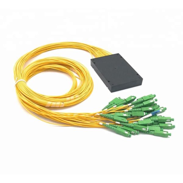 FTTB FTTH 1x32 Fiber Optic PLC Splitter ABS Box Type With SCAPC Connector