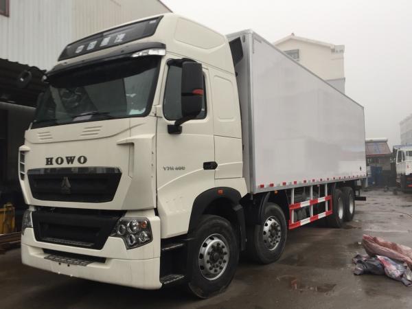 8x4 Refrigerated Box Truck with closed FRP Sandwich Panels Container , Cargo Van Truck