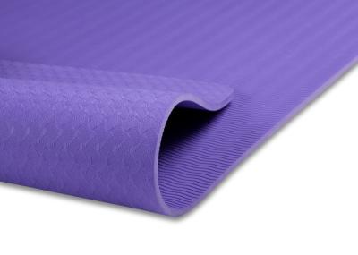 Purple Sport Yoga Mat Sticky High Performance Eco Friendly For Beach Holiday