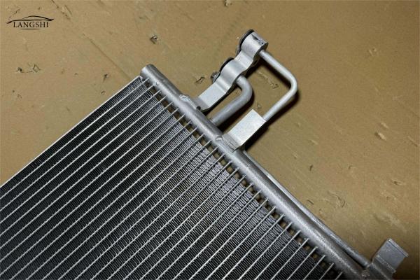 2005- FOCUS A7 Auto Parts Air Conditioning Condenser Cooling Radiator para Ford 9M5H19710AA
