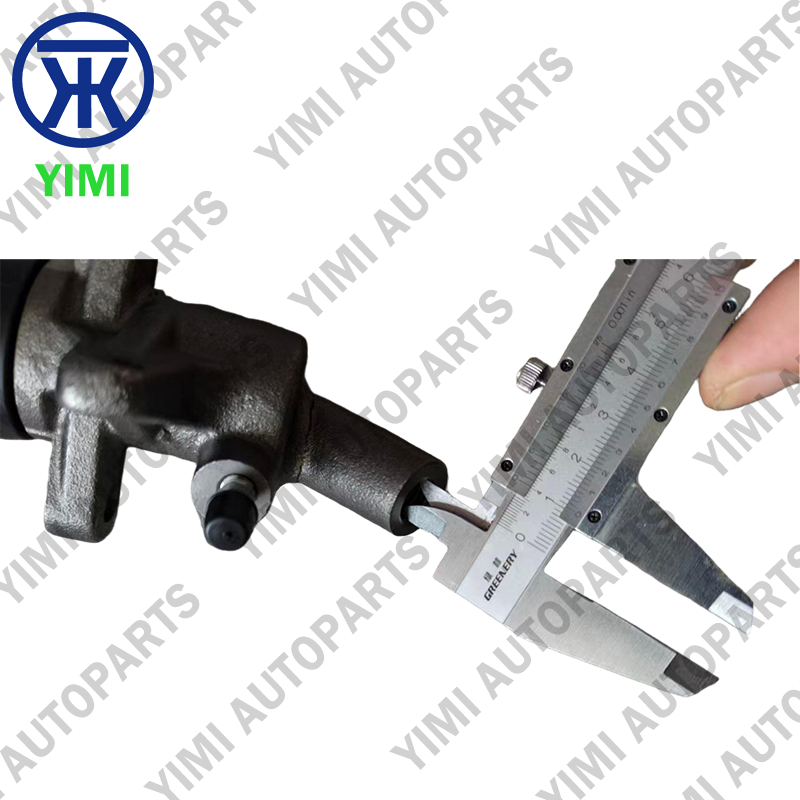 Precision-Machined Aluminum Clutch Slave Cylinder with High-Quality Fluid-Resistant Seals for ISUZU NPR66 4HF1 Engine - Direct OEM Replacement