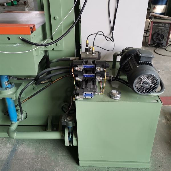 XLB-D Y 600*600*1 Резиновая машина для изготовления теннисных мячей с 2,2 кВт главным двигателем