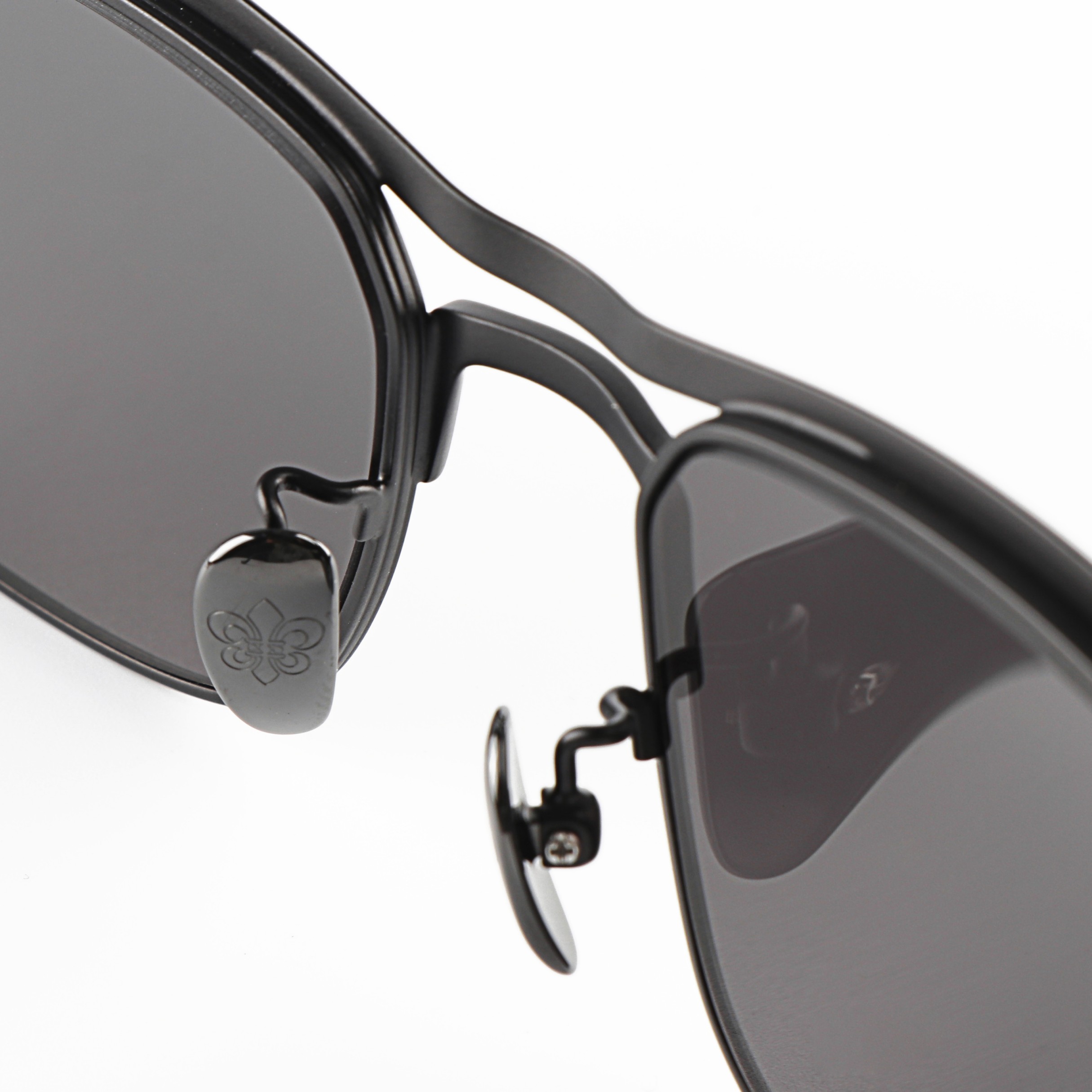 Korean Elegant Street Unisex Titan Slim Pilot Sun Glasses Original Men Women Casual Reading Wholesale Sunglasses China Side logo