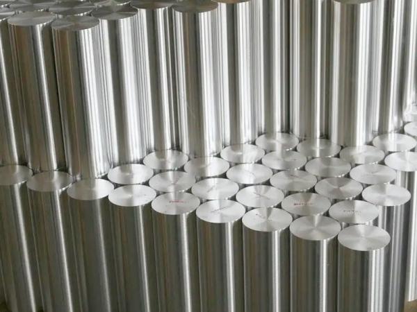 3003 3A21 Aluminum Extrusion Profiles Rust Prevention 10mm 20mm 30mm Aluminum Round Bar