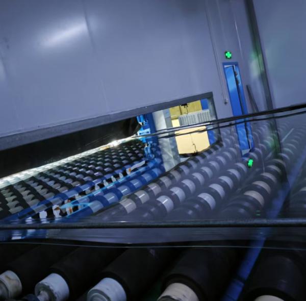 Oversized Ultra-Thin Glass Panels - Premium Low-Iron Substrate for Electronics