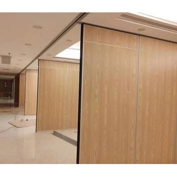 Двери перегородки офиса подвижные Акустические звукоизоляционные двери офиса складывая деревянные