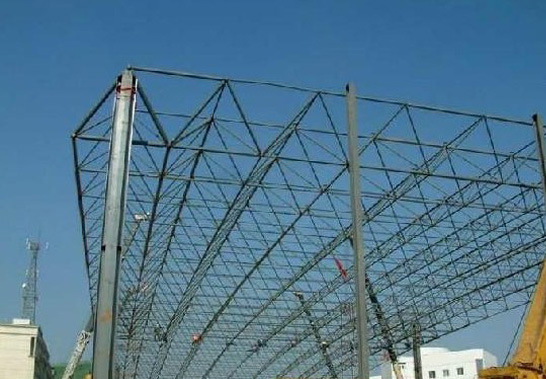 Ферменная конструкция этапа металла TUV