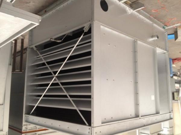 Automatic Temperature Control Evaporative Fluid Cooler , Small Consumption Of Soft Water
