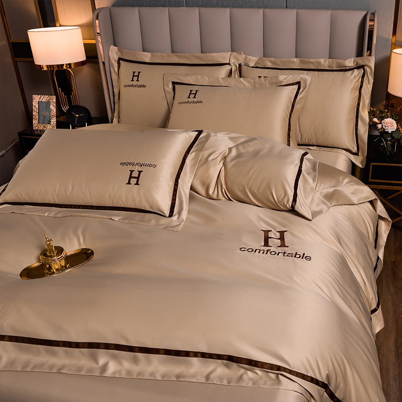 Hotel Red Wedding Cozy Gray Solid Color Embroidery 60s Washed Silk Four Piece Bedding Set