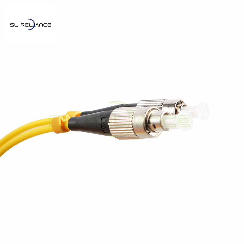 ST гибких проводов оптического волокна FTTB FTTX крытый 2.0mm к прыгуну волокна ST