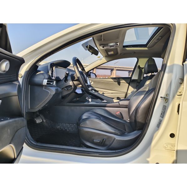 2022 Hyundai Elantra 1.5L CVT GLX Elite Edition