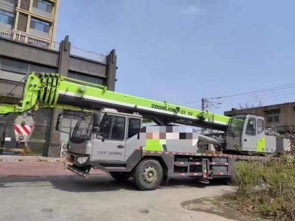2019 Zoomlion 25 tonnes Cran de camion d'occasion Équipement de levage Cran mobile pour le pliage facile