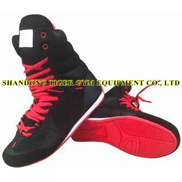 Boxing protectors boxing helmet / gloves / uniform / shoes / groin guard / nouth guard / hand wrap / Protective Backpack