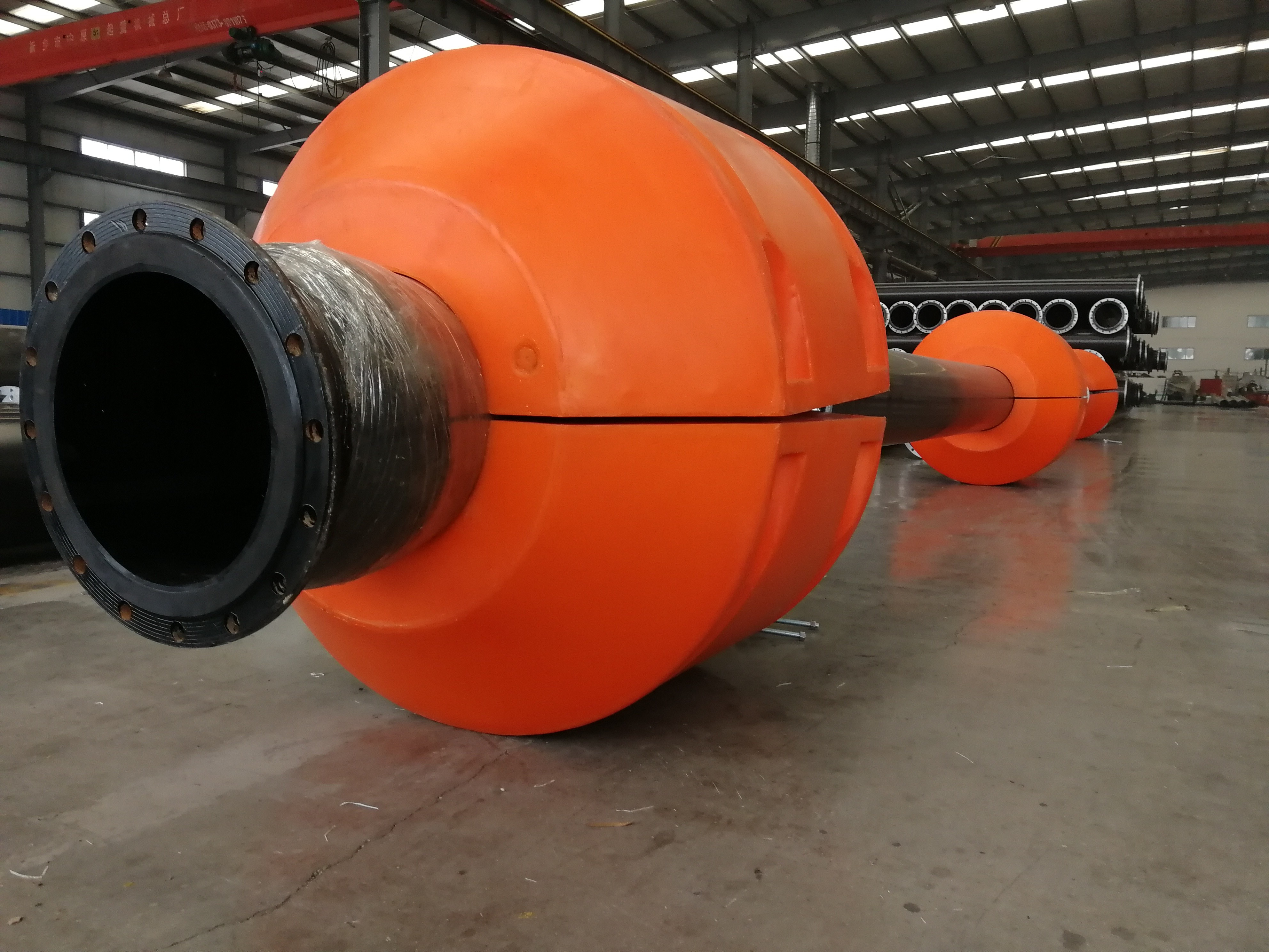 Специализированные плавучие трубы из HDPE с хорошей гибкостью, устойчивостью к ультрафиолету > 400% удлинения при разрыве