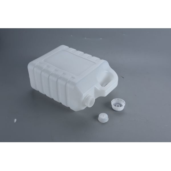 6L Customized Plastic Jerry Can Spot Order Or Process Options Available