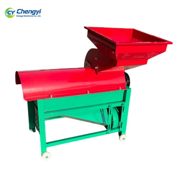 Affordable Steel Hammer Corn Thresher Machine Crop Cleaner Compact Hulling Machine For Smallholders