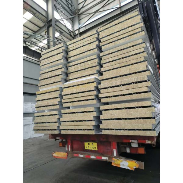 Rockwool Roof Sandwich Panel with SDP Coating, 12 Meters Length, and Solar Compatibility for Superior Performance