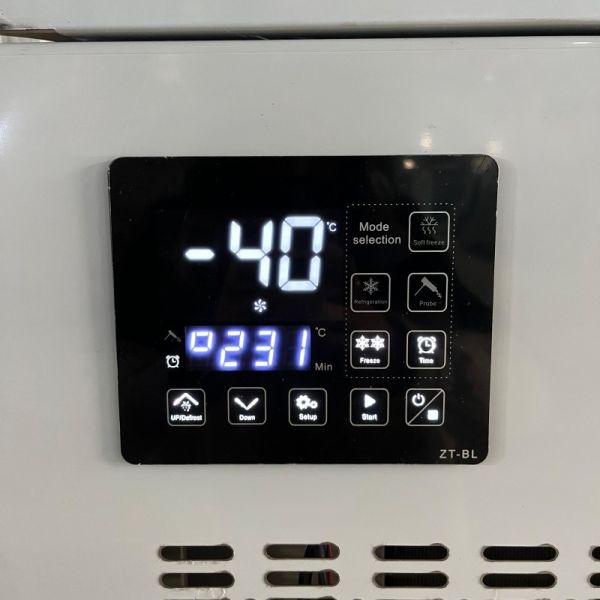 Custom Commercial Blast Chiller Refrigerator for Kitchen 46x66cm Pan