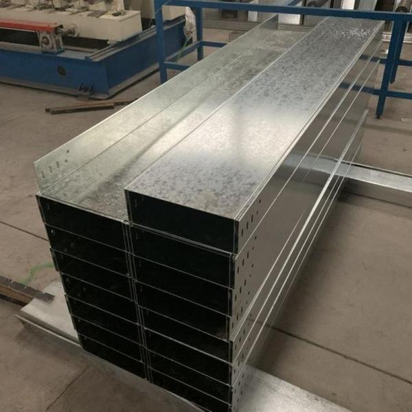 25-200mm Side Rail Height Cable Tray Industrial 6 Feet To 10 Feet Length Wire Management For Organization