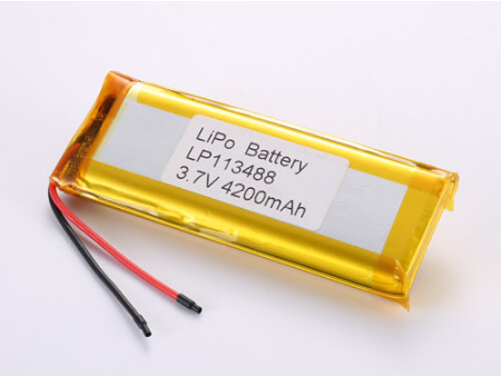 LP113488 3.7V 4200 MAH リチウムイオン電池 メーカー カスタマイズされたコネクタタイプ リチウムポリマー充電電池