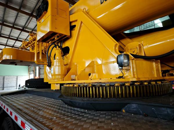 XCMG 50 Ton Mobile Crane for Sale - Heavy Duty Hydraulic Lifting