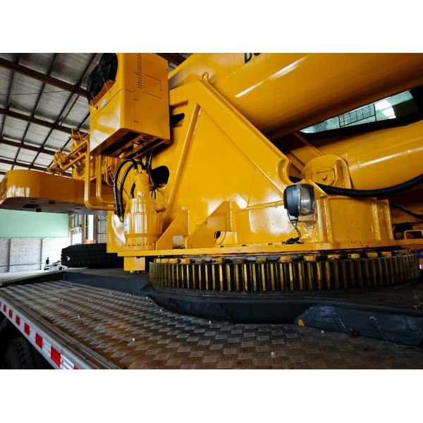 XCMG 50 Ton Mobile Crane for Sale - Heavy Duty Hydraulic Lifting