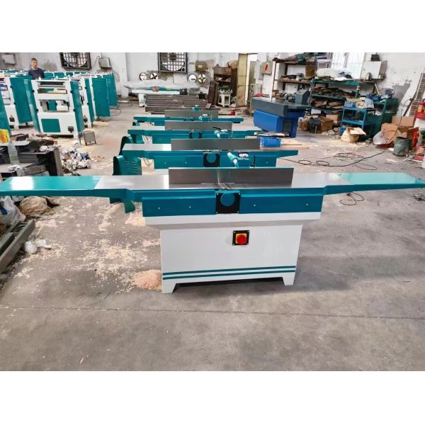 Semi Automatic Carpenter Plain Industrial Thickness Planer 6500r/Min 2.2KW 380V