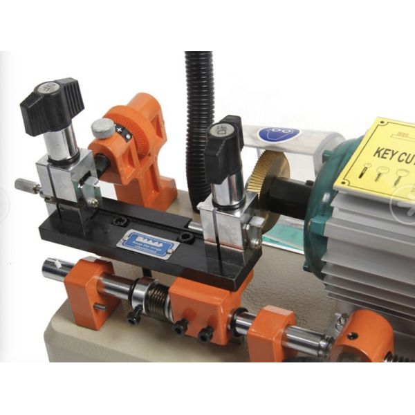 Defu 238BS Key Cutting Machine 110V-230V 120W Auto Key Duplication Machine 58*25*23cm
