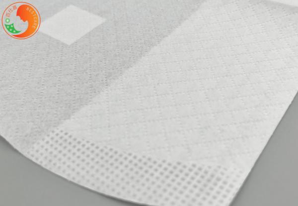 White Disposable Baby Bibs Biodegradable OEM ODM BPA Free Waterproof