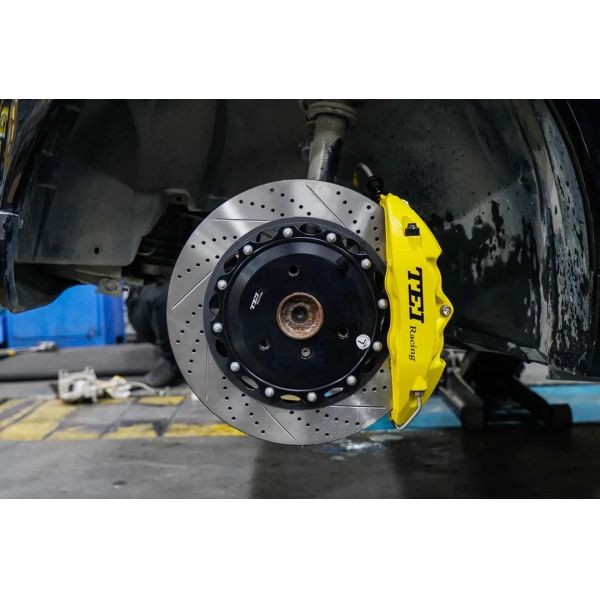 Smart Mercedes Big Brake Kit 17-дюймовый автомобильный обод передний 4-поршневой суппорт тормозной комплект Auto Brake