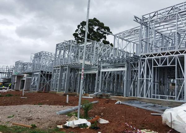 Hogar prefabricado estructural de acero/casa de acero del indicador de la luz de la resistencia del tifón