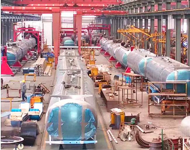 Semi трейлер топливозаправщика 25mt