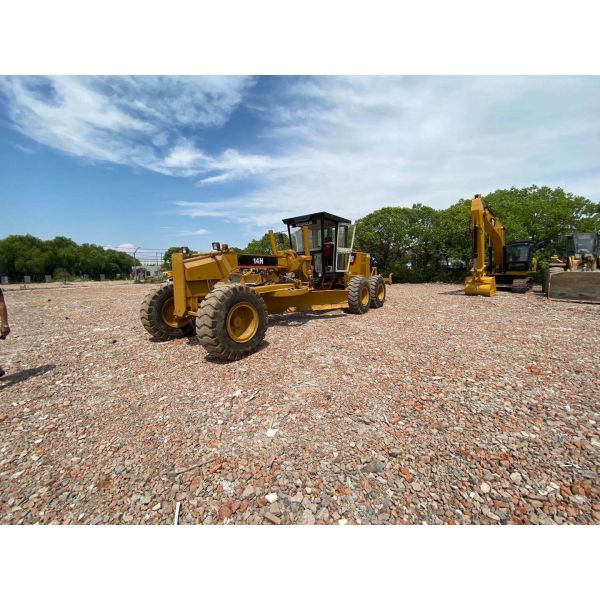 CAT140H Used Original Paint Japan EPA Engine Grader with CAT Pump and Hydraulic System