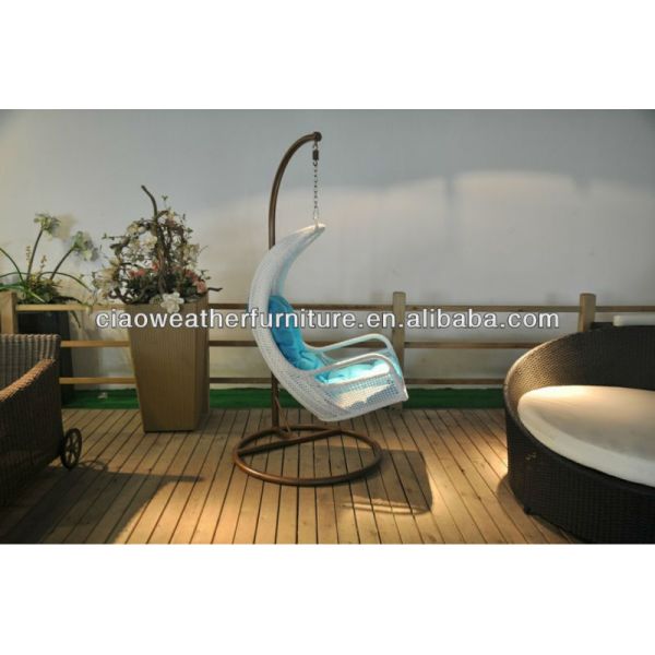 Silla de swing de ratán para muebles de jardín y columpios de metal marrón modernos