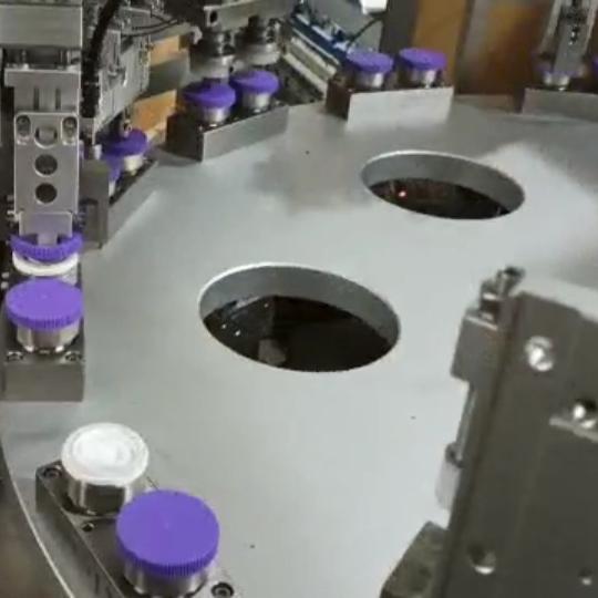 Máquina de tornillo automático de tapa de control por PLC 2500-12000pcs/h