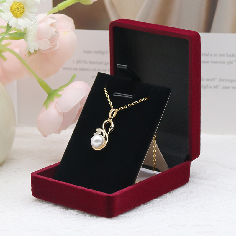 Elegant Velvet Necklace And Earring Box With Stylish Design And Custom Colors