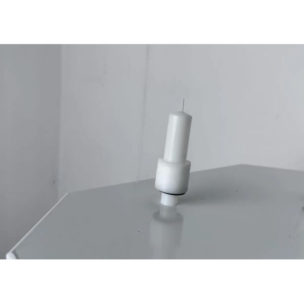 Конкурентный пистолет для нанесения покрытий для переносного оборудования для нанесения покрытий на металлическую поверхность