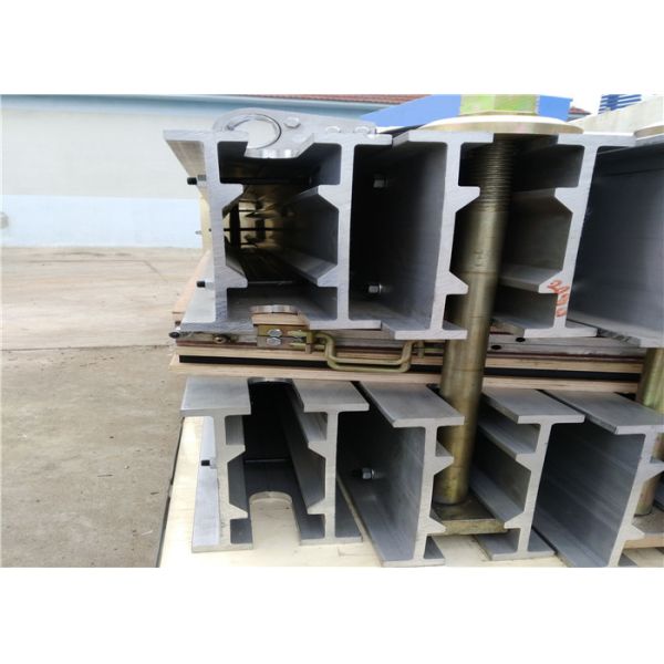 Electric Heating Plates Industrial Belt Vulcanizing Equipment Equipped with Temperature Range 0-300°C Ensuring Belt Repair Performance