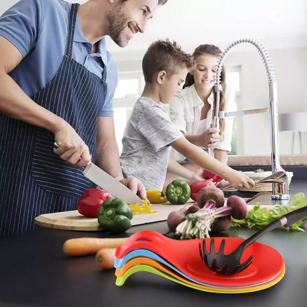 Eco Friendly Kitchen Accessories Food Grade Silicone Spoon Holder BPA Free