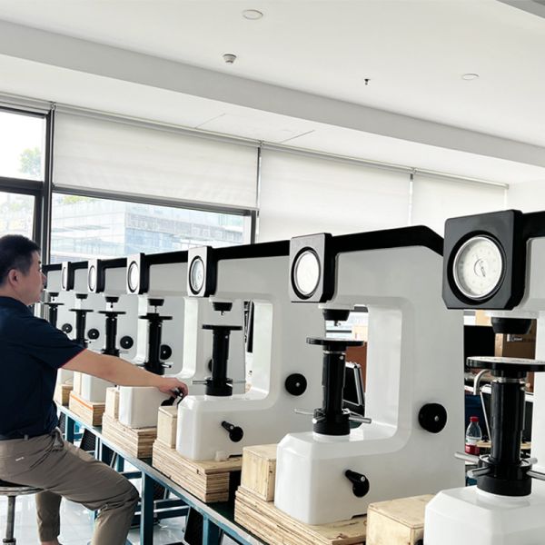 Manual Rockwell Superficial Hardness Tester Analogue Display DigiRock HS1