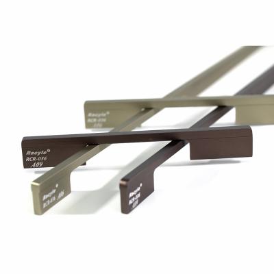 Punhos de alumínio personalizados modernos da gaveta de Brown 220mm