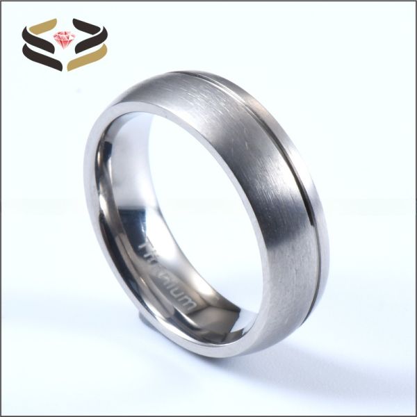 Anillo de compromiso de titanio, anillo offset, ranura mate, cepillado, 6 mm, 8 mm para hombres, mujeres.