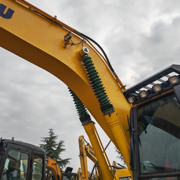USED EXCAVATOR IN STOCK KOMATSU PC200-8/ORIGINAL PAINT SECOND HAND KOMATSU PC200-8 ON SALE WITH CHEAP PRICE