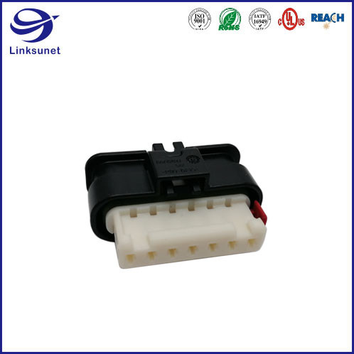 Венгрия 7 прикалывает женские соединители PA66/PBT для мотоциклов связывает проволокой проводку